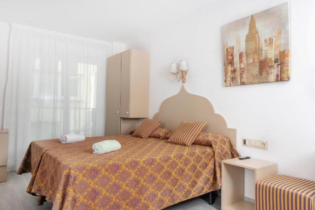 Roca-mar Hotel