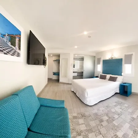 Hotel Clopy Rocamar Benidorm Room photo